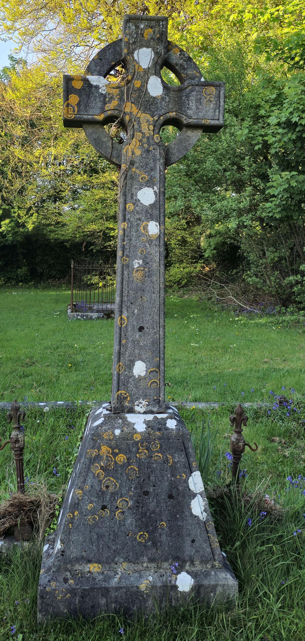 Headstone - Henry Trench, Elizabeth AC Sandes