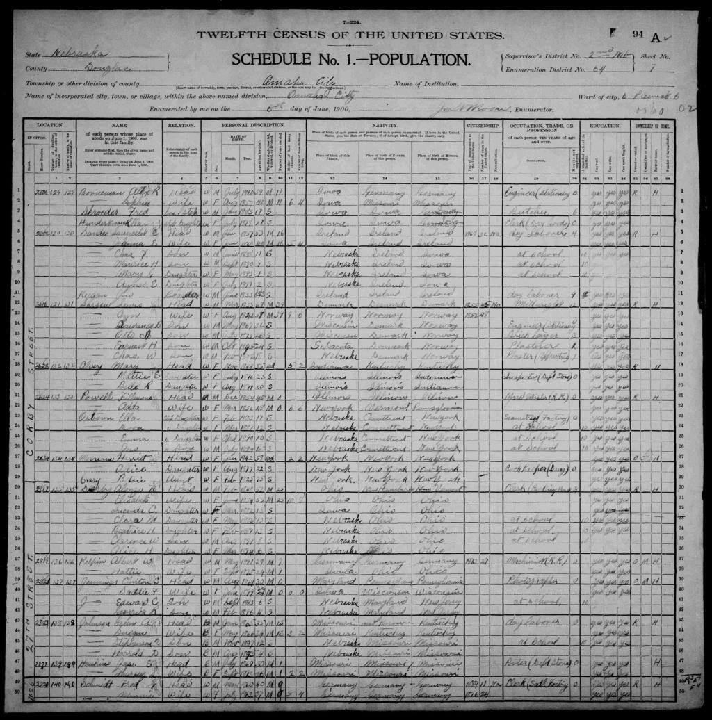 US Census 1900 record for Lancelot Charles Sandes and household.